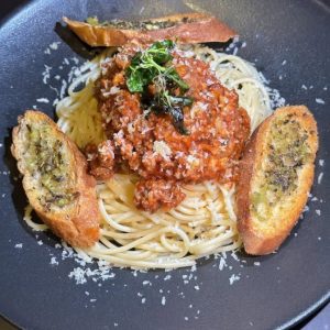 SPAGHETTI BOLOGNESE